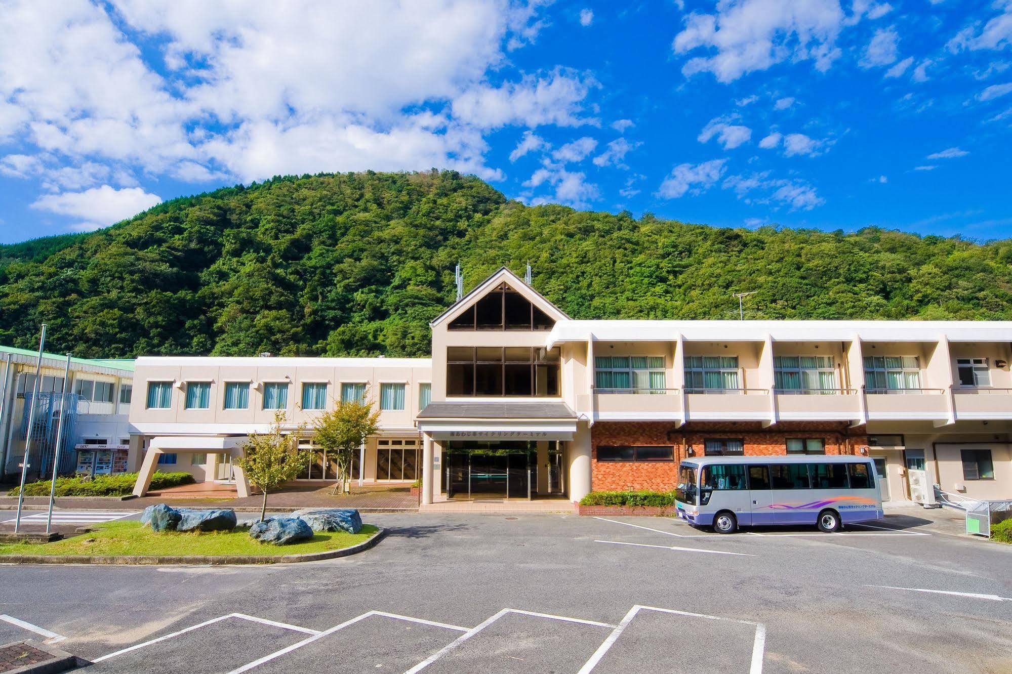 Yuzuruhaso Hotell Minamiawaji Exteriör bild