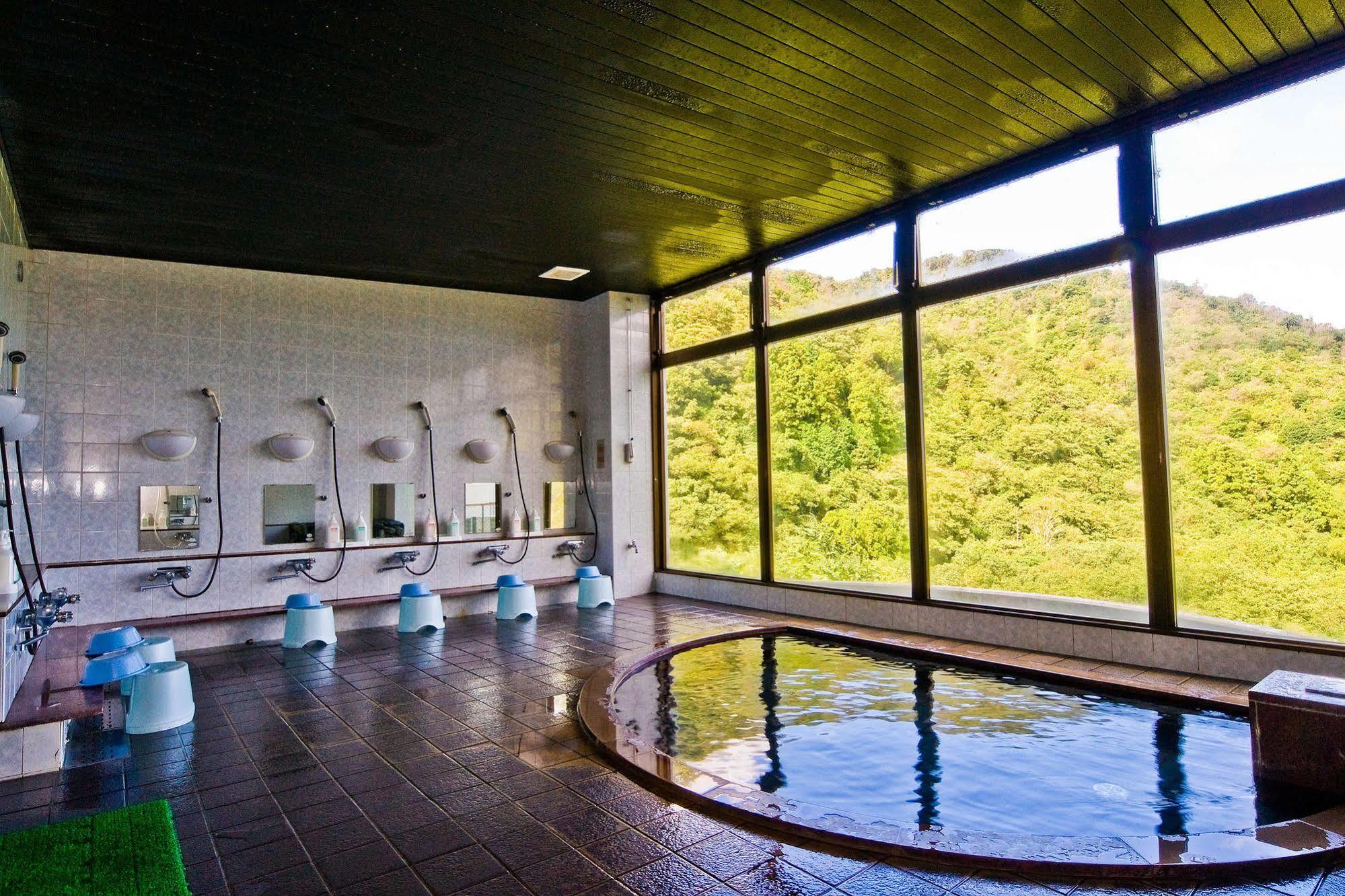 Yuzuruhaso Hotell Minamiawaji Exteriör bild
